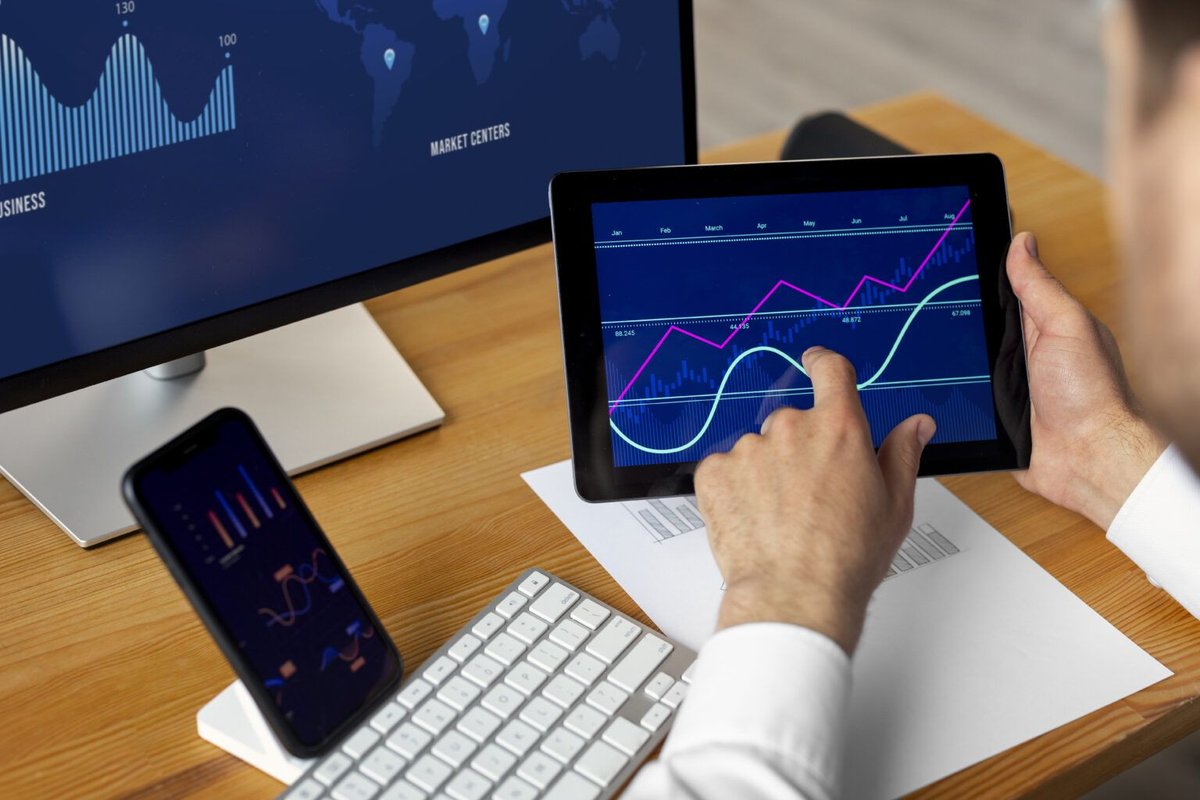 Crossover Narrative & Franchise Integration Weaves Worlds and Engages Audiences